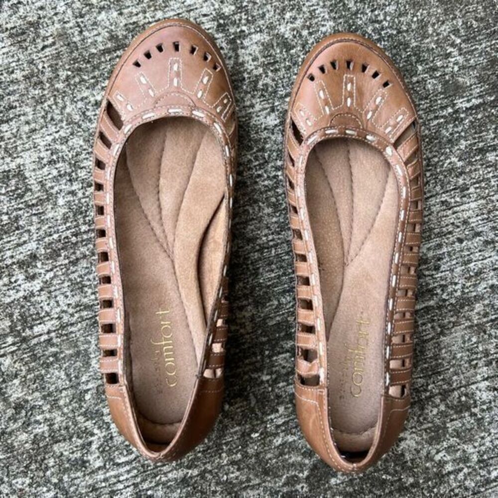 Strictly‎ Comfort Women's Laser Cut Slip-on Shoes Leather Upper Brown Size 7